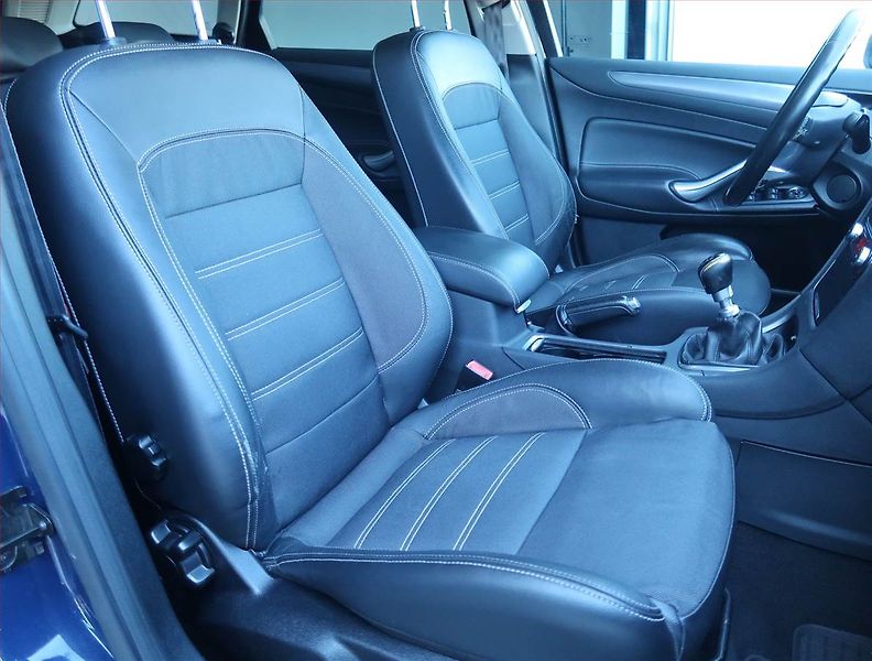 Ford Mondeo (2010) Titanium 2.0 TDCi, Tažné - fotka 9 z 18