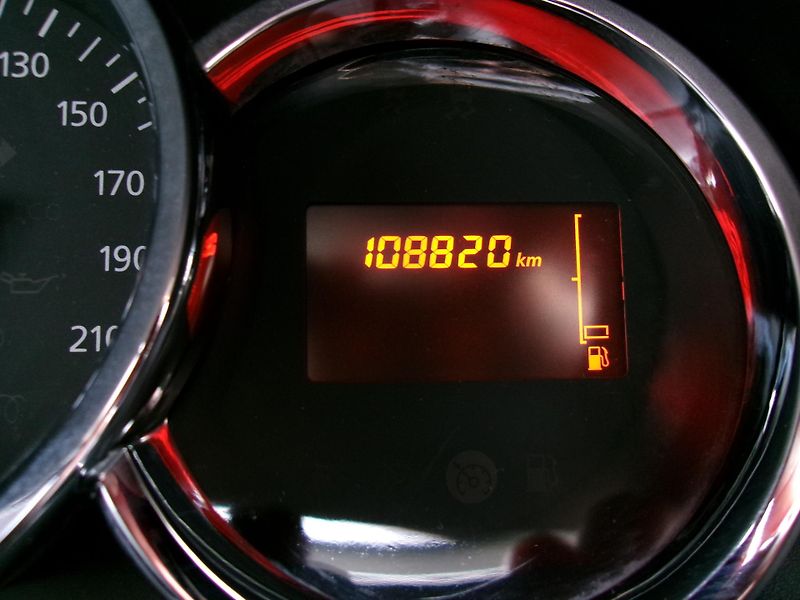 Dacia Sandero (2015) 1.2 16V - fotka 16 z 16