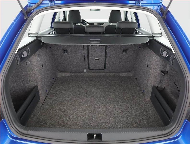 Škoda Octavia (2016) 1.6 TDI, Navi, Tempomat - fotka 17 z 18