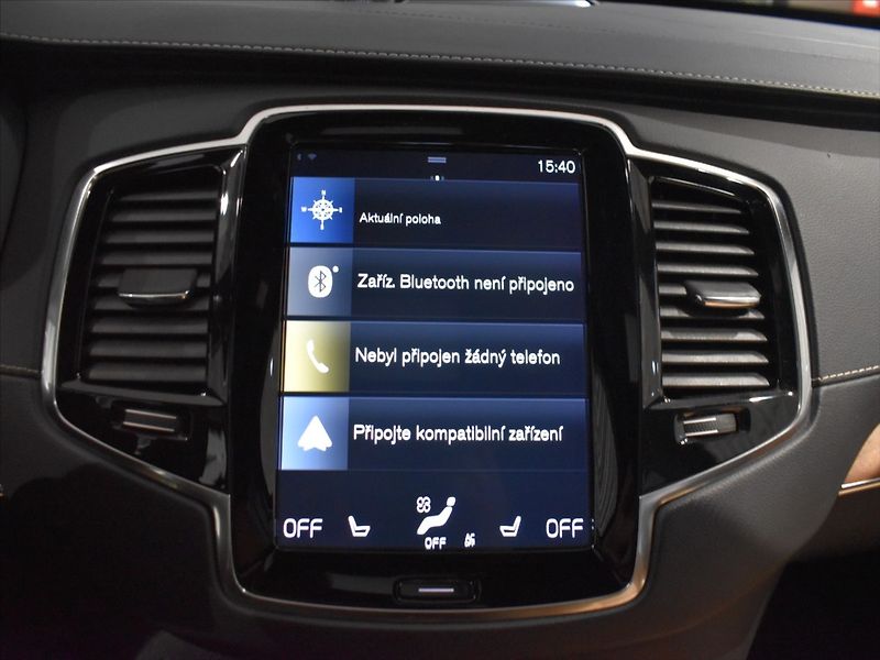 Volvo XC90 2,0 D5 AWD INS, Bowers,vzduch, - fotka 19 z 31