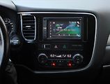 Mitsubishi Outlander (2014) 2.2 DI-D, 4X4, Navi, Tempomat - náhled 18
