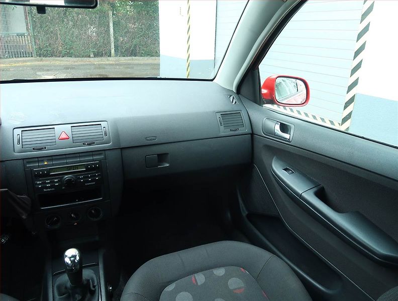 Škoda Fabia (2004) 1.2, nová STK, jezdí výborně - fotka 8 z 15