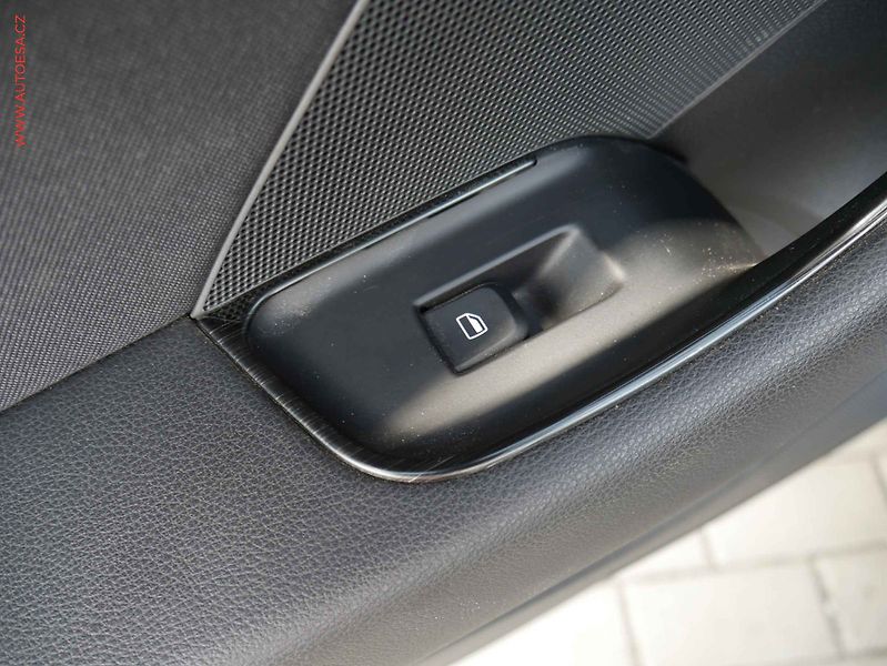 Audi A3 (2013) 2.0TDi, Ambition - fotka 12 z 22