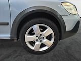 Škoda Octavia (2010) Scout 1.8 TSI, 4X4 - náhled 14