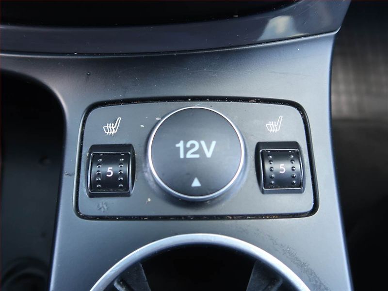 Ford Kuga (2014) 2.0 TDCi, 4X4, Navi, Tempomat - fotka 17 z 19