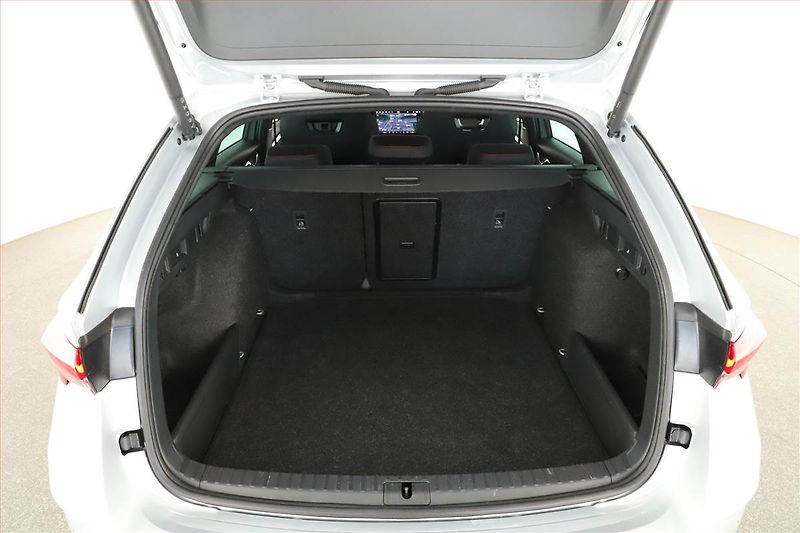 Škoda Octavia (2025) RS 2.0 TSI, RS, Navigace - fotka 17 z 18