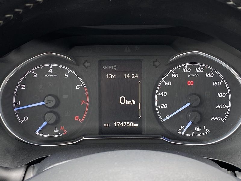 Toyota Yaris 1.5i, ČR, Trend, záruka - fotka 15 z 30