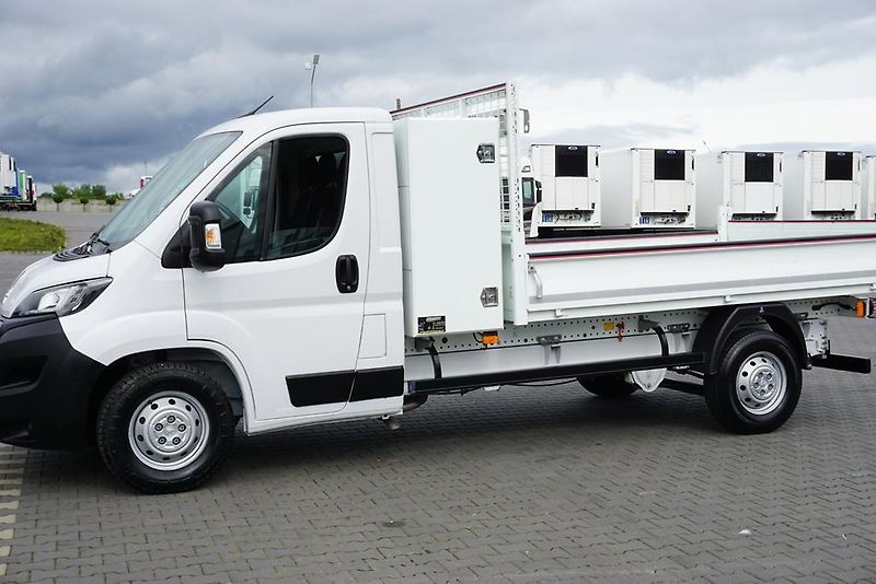 Peugeot Boxer (2023) 2,2 HDi / 140 KM / WYWROTKA /  - fotka 41 z 52
