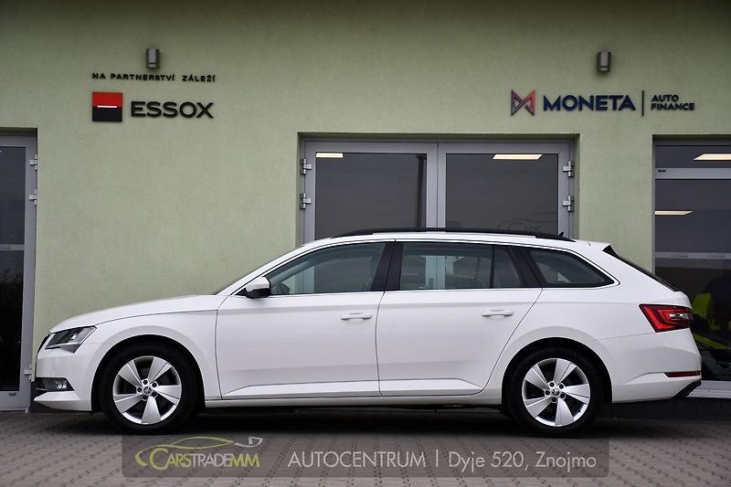 Škoda Superb 2.0TDi  - fotka 3 z 58
