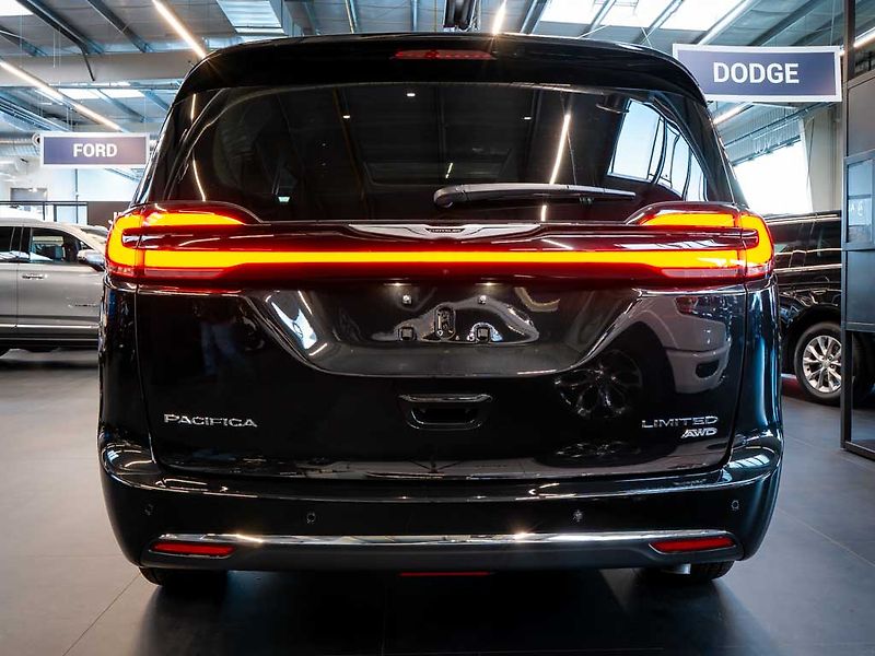 Chrysler Pacifica (2022) 3.6 Limited AWD, 360 Cam, ACC - fotka 6 z 44