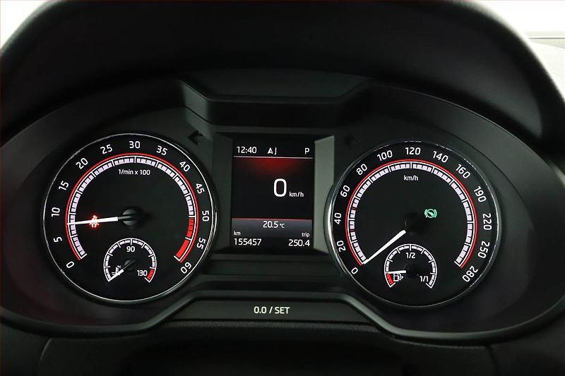 Škoda Octavia (2017) RS 2.0 TDI, Automat, Kůže - fotka 13 z 17