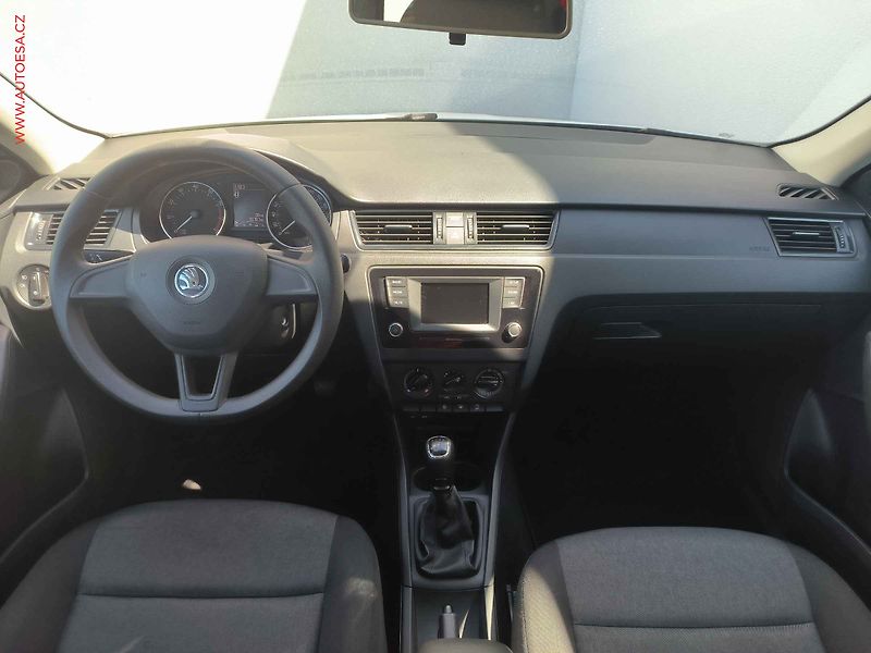 Škoda Rapid (2017) 1.2 TSi, Active - fotka 8 z 16