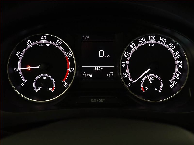 Škoda Rapid (2018) 1.0 TSI, Park. senzory - fotka 8 z 12