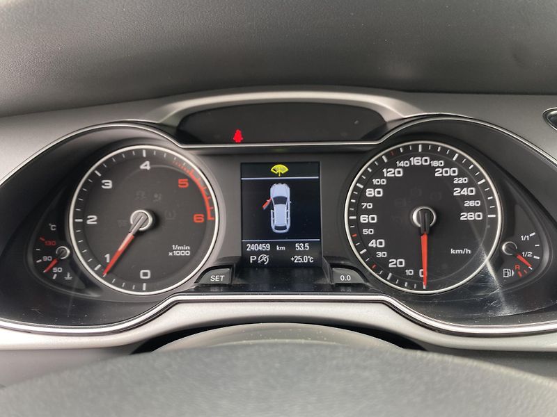 Audi A4 Allroad 2.0TDi 190PS 4x4 AUT SERVIS 1A - fotka 146 z 151