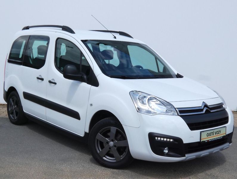 Citroën Berlingo 1,6 HDi - fotka 8 z 29