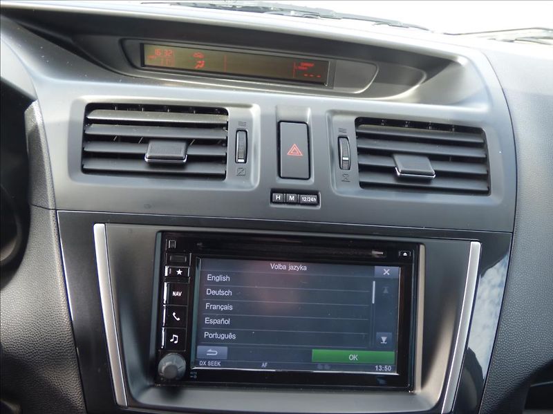 Mazda 5 2,0 MZR,7 míst,Digi Klima,  Se - fotka 37 z 50