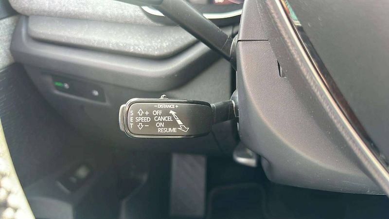 Škoda Octavia Combi Top Selection 2,0TDI/110 - fotka 12 z 30