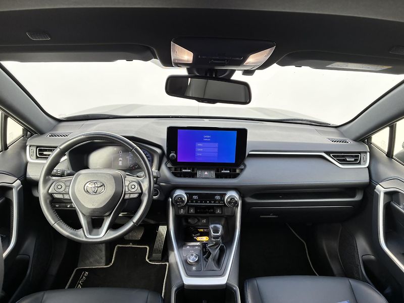 Toyota RAV4 2.5 HSD e-CVT AWD Selection - fotka 5 z 23
