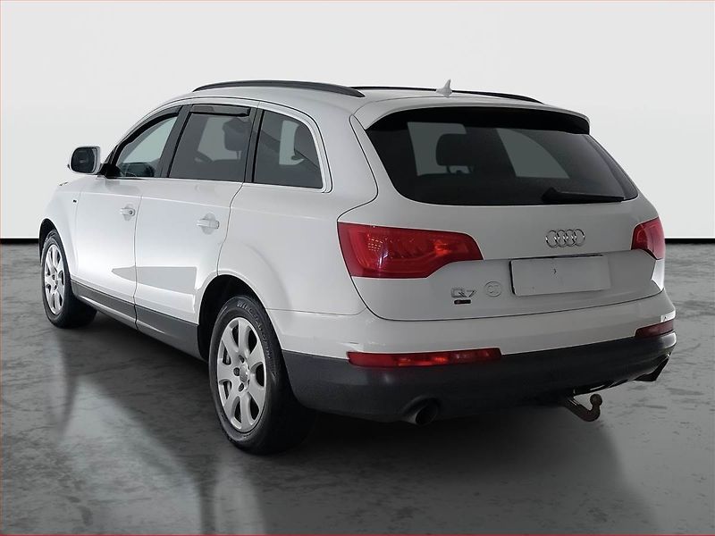 Audi Q7 (2011) 3.0 TDI, 4X4, Automat, Kůže - fotka 4 z 17