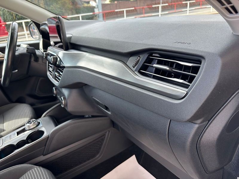 Ford Kuga 2.0EcoBlue.TITAN.DPH.AT.1MAJ.4 - fotka 27 z 50