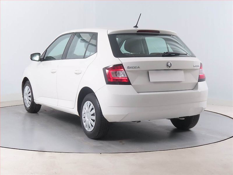 Škoda Fabia (2015) Ambition 1.2 TSI, Tempomat - fotka 4 z 13
