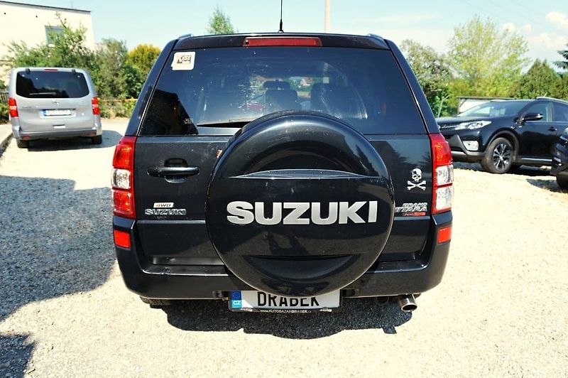 Suzuki Grand Vitara (2007) 1,9 DDIS 95 kW - fotka 7 z 35