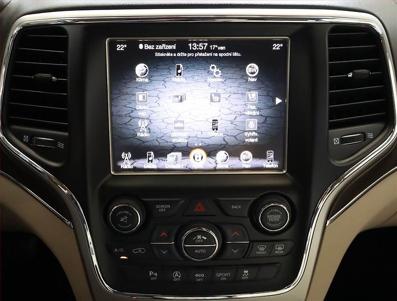 Jeep Grand Cherokee (2016) 3.0 CRD, 4X4, Automat - fotka 20 z 32