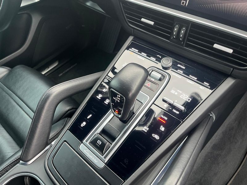 Porsche Cayenne (2021) Turbo - fotka 23 z 29