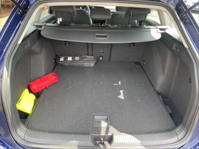 Volkswagen Golf 1,5 TSI 110 Style AT - fotka 6 z 11