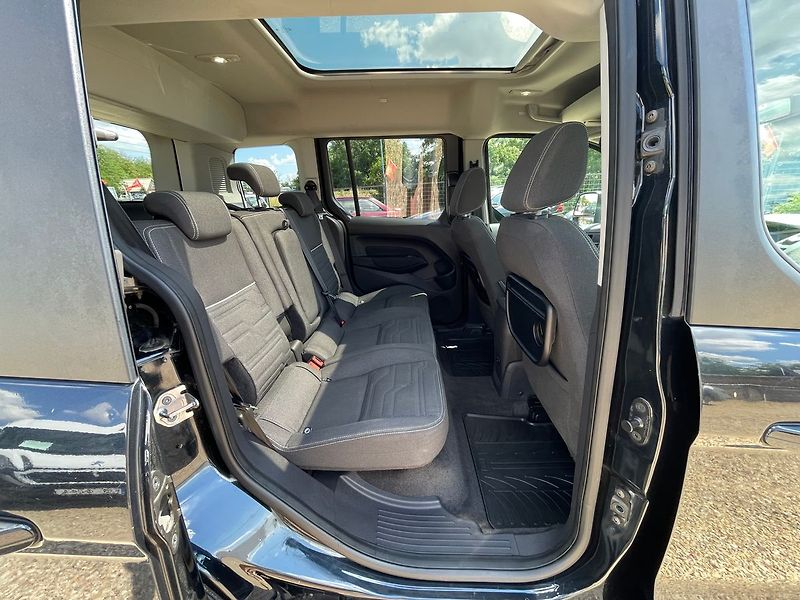 Ford Tourneo Connect 1.6 TDCi 70kW*NOVÉ ROZVODY* - fotka 20 z 29