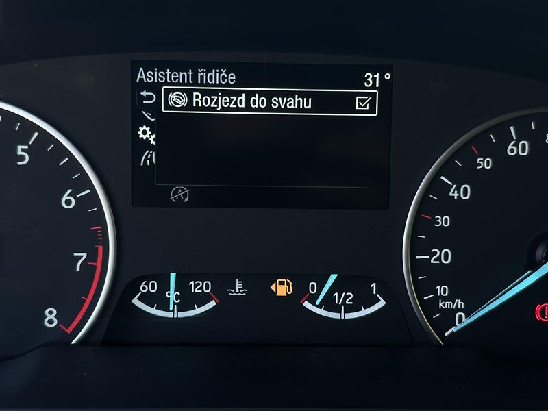 Ford EcoSport (2019) 1.0/92kW * NAVI *XENON* 1.Maj  - fotka 10 z 38