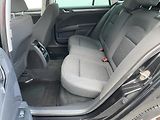 Škoda Superb (2014) 2.0 TDi 4x4, ČR, Active - náhled 10
