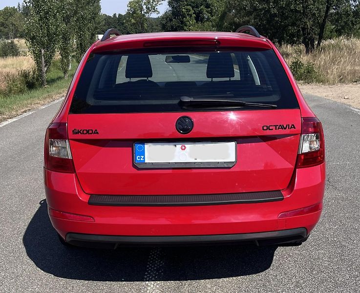 Škoda Octavia (2016) - fotka 7 z 19