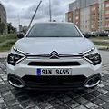 Citroën C4 X.