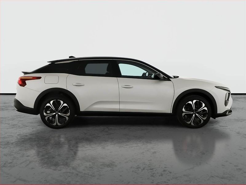 Citroën C5 X (2022) 1.2 PureTech - fotka 6 z 18