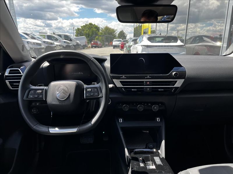 Citroën C4 1,2   MAX 136 HYBRID Ë-DCS6 - fotka 2 z 21