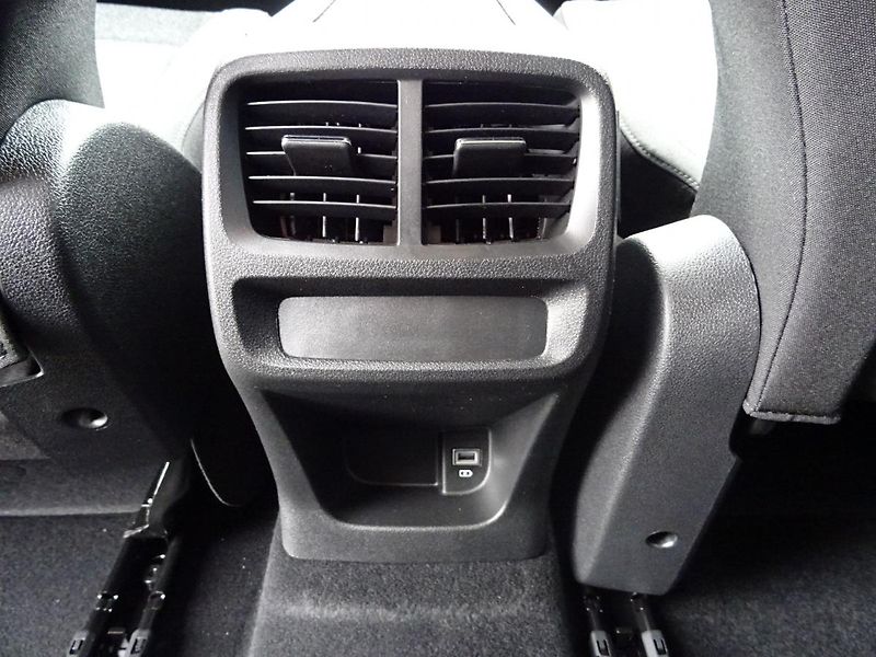Peugeot Rifter ALLURE BlueHDi 100 MAN6 - fotka 14 z 32
