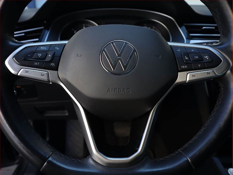 Volkswagen Passat (2021) Business 2.0 TDI, Automat - fotka 23 z 23