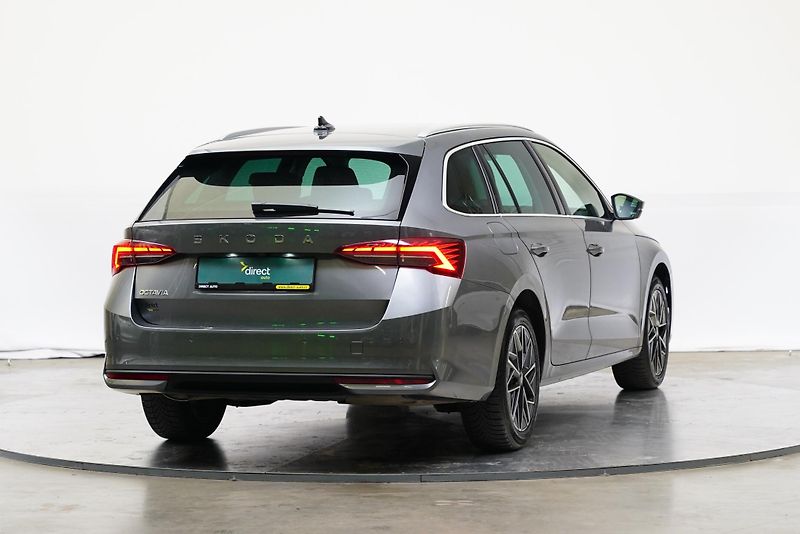 Škoda Octavia - fotka 2 z 27