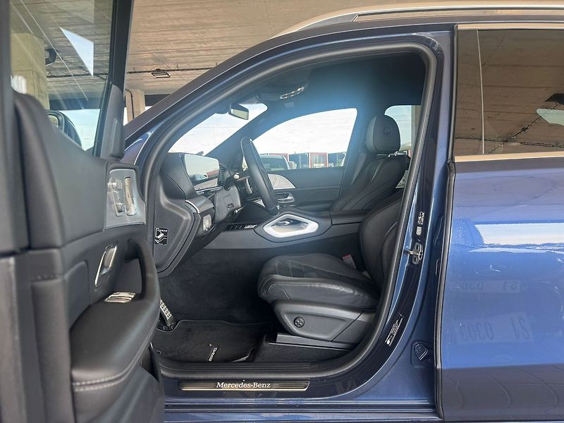 Mercedes-Benz GLE 450 d 4MATIC - fotka 11 z 21