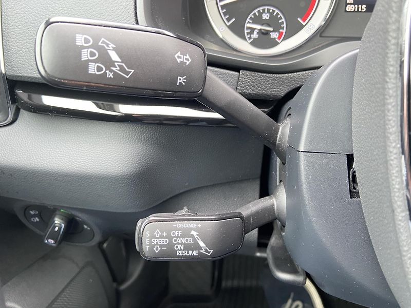 Škoda Karoq 1.5 TSI DSG / 110 kW Style Plu - fotka 16 z 25