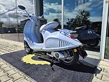 Vespa 946 (2025) 946 Snake E5+ - náhled 6