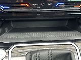 Volkswagen Passat Variant (2023) 2.0 TDI 4Motion DSG R-Line - náhled 23