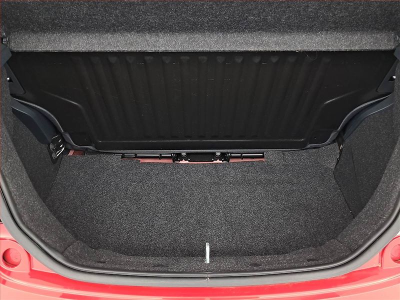 Ford Ka (2013) 1.2 i, Park. senzory - fotka 12 z 12