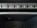 Ford Tourneo Connect 2,0 EcoBlue Titanium - náhled 31