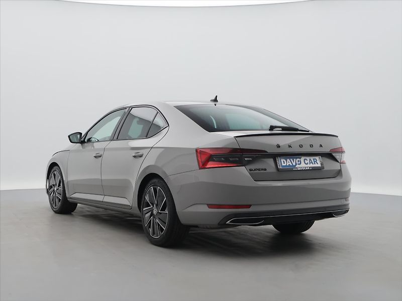 Škoda Superb 2,0 TDI 147kW DSG CZ Sportline - fotka 5 z 33