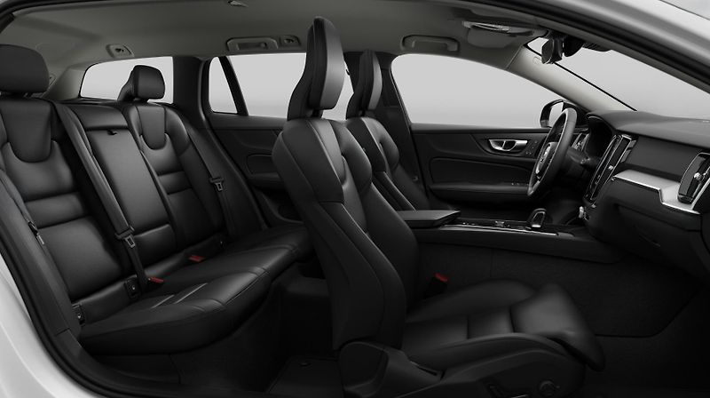 Volvo V60 (2026) B4 PLUS DARK AUT - fotka 10 z 11