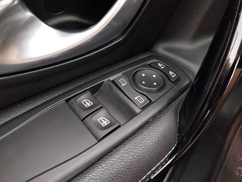 Renault Laguna (2011) 2.0 dCi, Serv.kniha, Navi - fotka 21 z 21