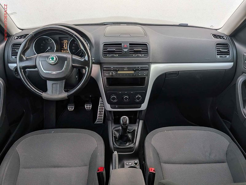 Škoda Yeti (2009) 2.0 TDi, ČR, Klima - fotka 8 z 14
