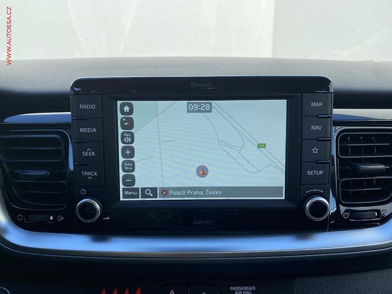 Kia Stonic (2018) 1.4 CVVT, 2.maj,ČR, Navi - fotka 18 z 19